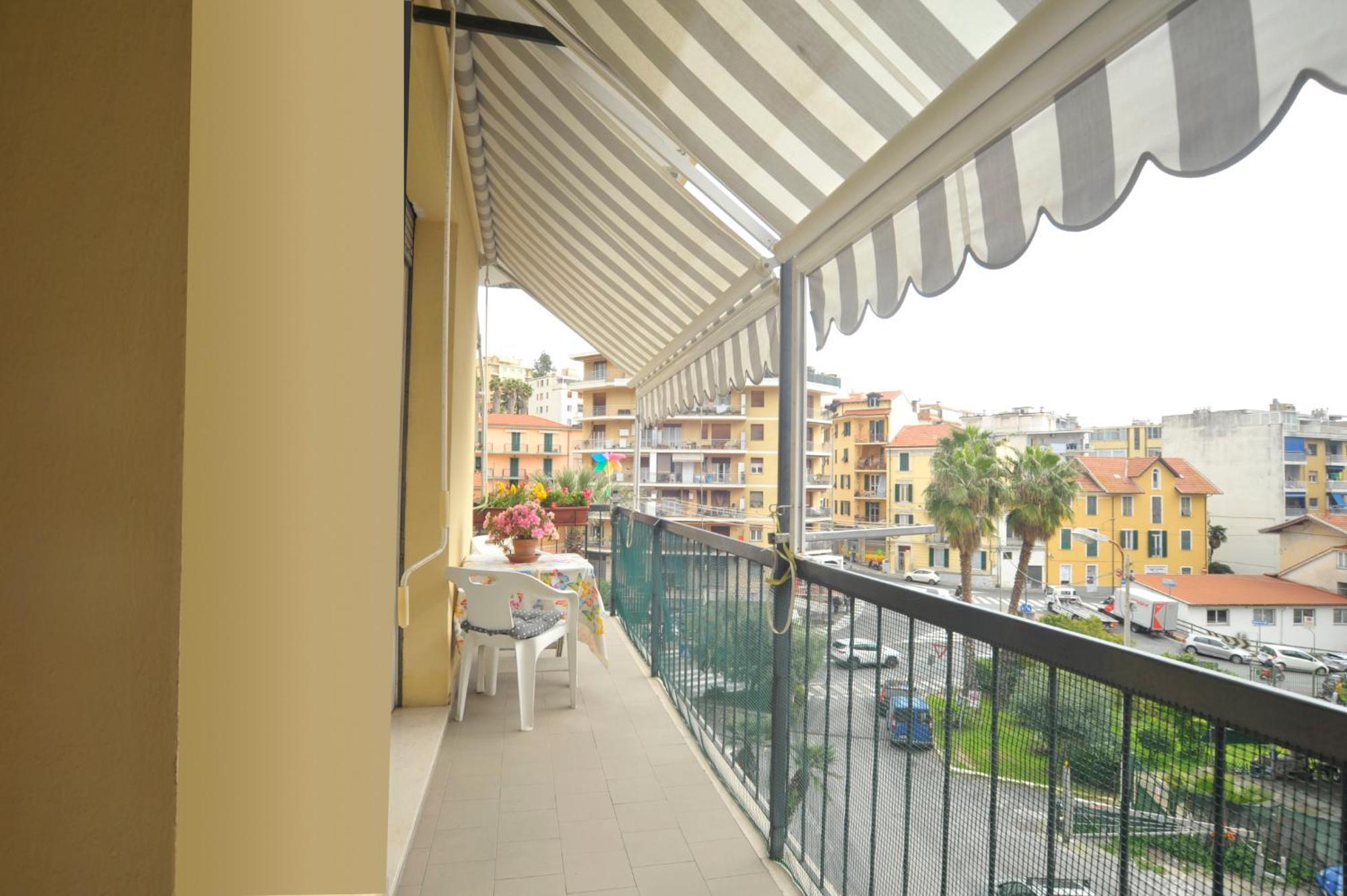 Апартаменти Casa Carina Centro Citta Con Garage Privato Санремо Екстер'єр фото